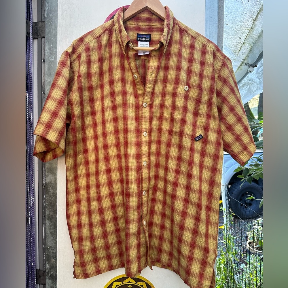Men’s Button Down